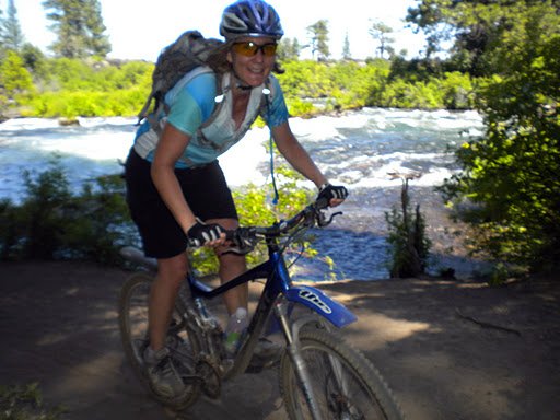 Gretchen Robinson Photo 17