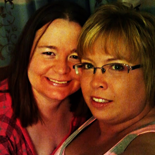 Christy Phillips Photo 13