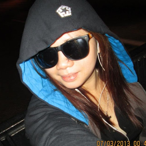 Rebecca Villanueva Photo 20