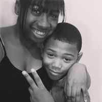 Tawana Robinson Photo 26
