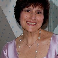 Gina Lopresti Photo 9