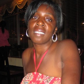 Angela Harvey Photo 30