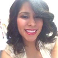 Virginia Campos Photo 17