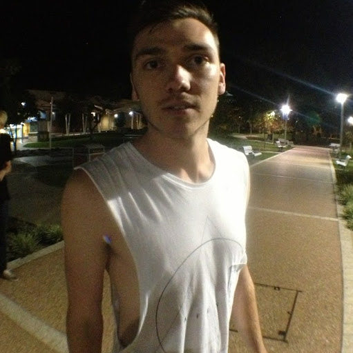 Taylor Bartley Photo 5