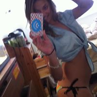 Holly Bennett Photo 47