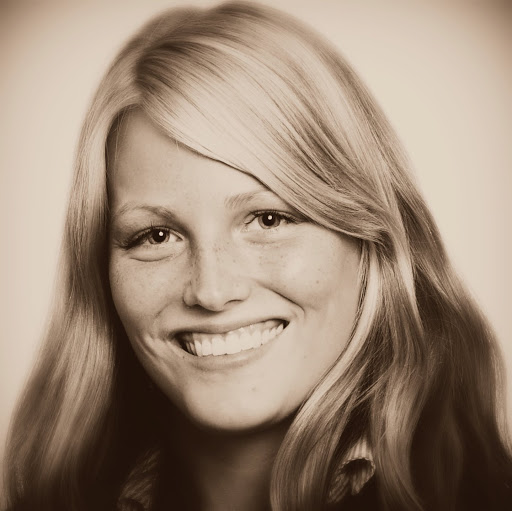 Amy Albrecht Photo 25