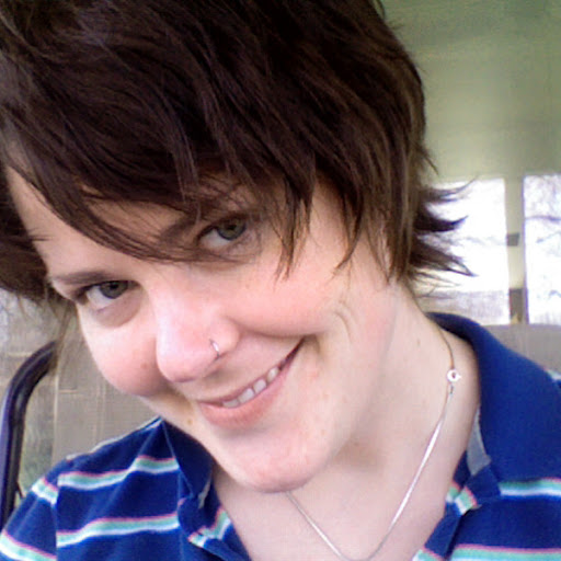 Sarah Kendall Photo 12