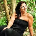 Angela Snowden Photo 5