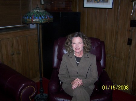 Barbara Yates Photo 25