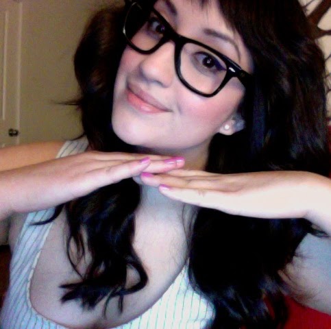 Cynthia Robles Photo 17