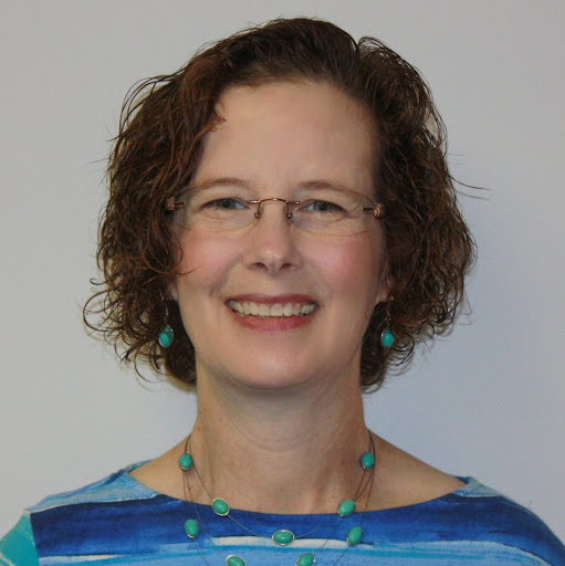 Renee Arnold Photo 30