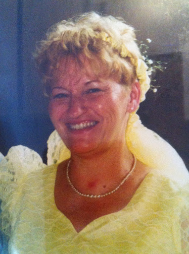 Sandy Harper Photo 36