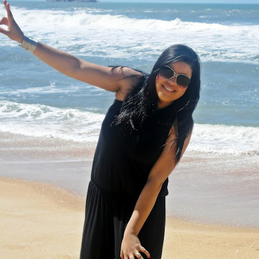 Denise Botelho Photo 4