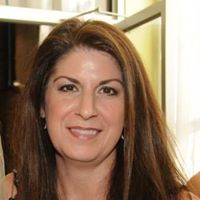 Lisa Barfield Photo 15