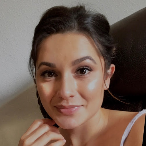 Arlene Gonzalez Photo 12