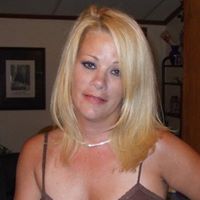 Kelly Lyles Photo 19