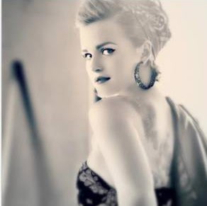 Carrie Peters Photo 9