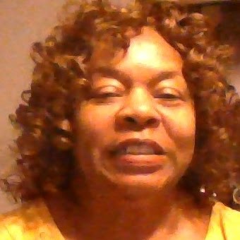 Estelle Smith Photo 36