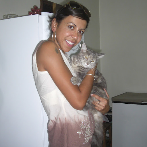 Lina Abreu Photo 2