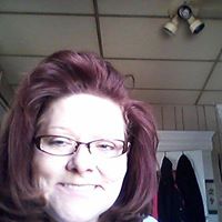 Holly Hewitt Photo 36