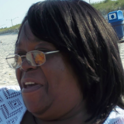 Carmen Simmons Photo 33