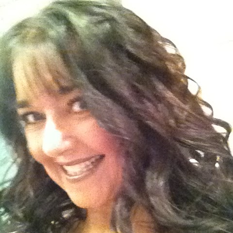 Sharon Marshall Photo 27
