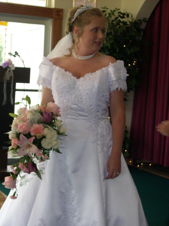 Julie Bloomquist Photo 4