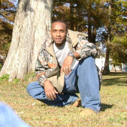 Dexter Daniel Photo 4