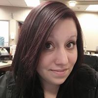 Nicole Hollingsworth Photo 15