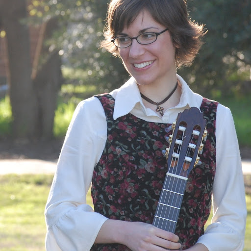 Elizabeth Busch Photo 40