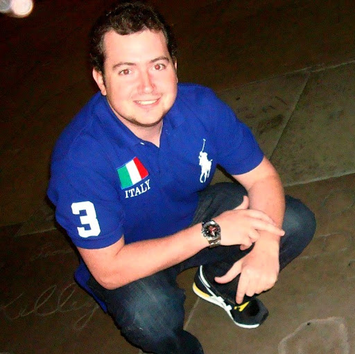 Daniel Simon Photo 19