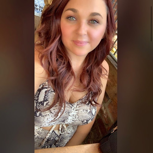 Kristen Moore Photo 38