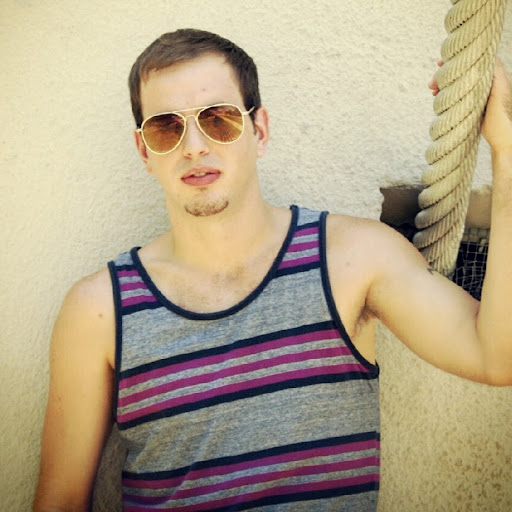 Aaron Hobbs Photo 8