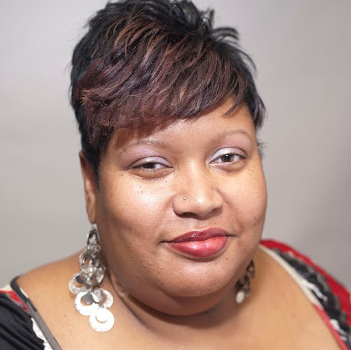 Renee Morrison Photo 16