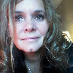 Cindy Snow Photo 13