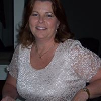 Vicki Reese Photo 10