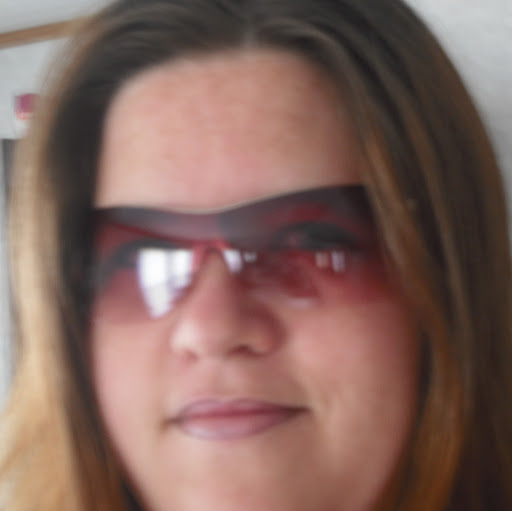 Carrie Carter Photo 36