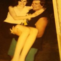 Angie Cain Photo 14
