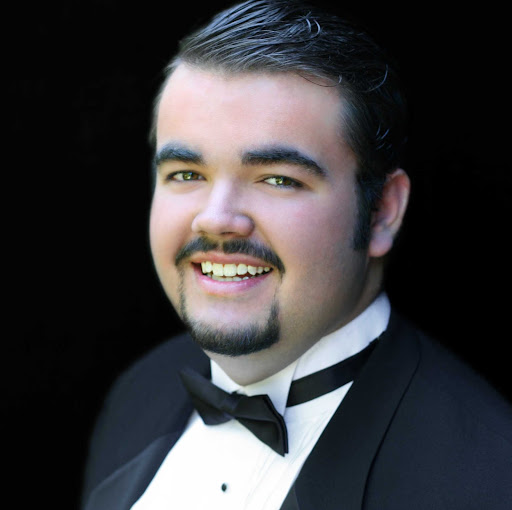 Matthew Robinson Photo 58