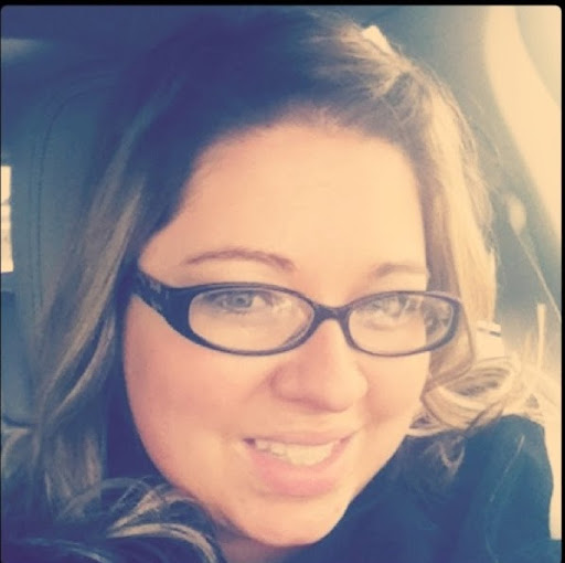 Christina Lyle Photo 32