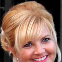Tina Magee Photo 8