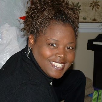 Vickie Robinson Photo 17