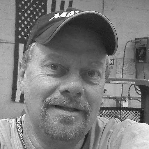 Larry Holloway Photo 3