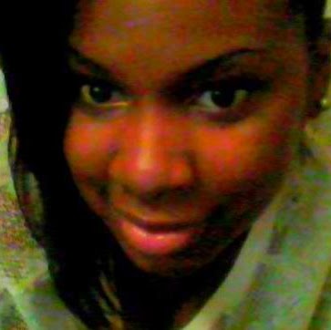 April Diggs Photo 23