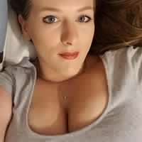 Andrea Stanley Photo 24