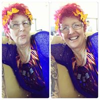 Lynne Abbott Photo 15
