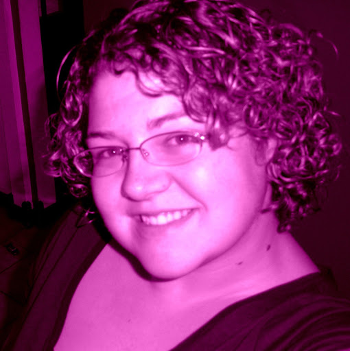 Tina Theis Photo 19