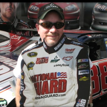 Ben Vaughn Photo 30