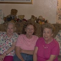 Laura Dotson Photo 14
