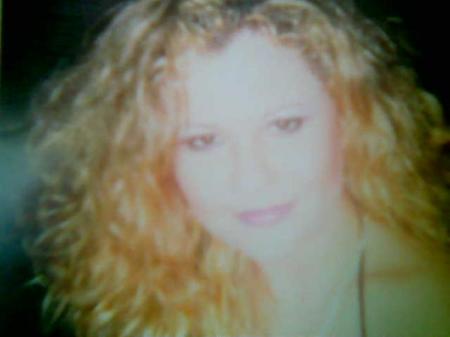 Christina Cooper Photo 21